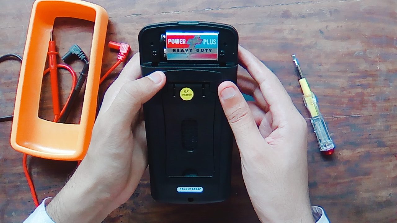 https://www.yamanelectronics.com/how-multimeter-measures-voltage/